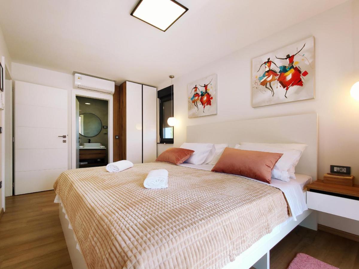 Villa Biser Gacke Sinac Bagian luar foto