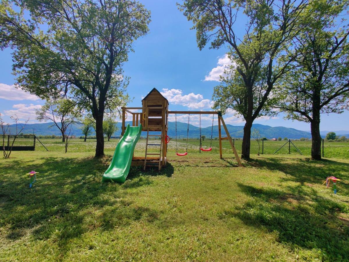 Villa Biser Gacke Sinac Bagian luar foto