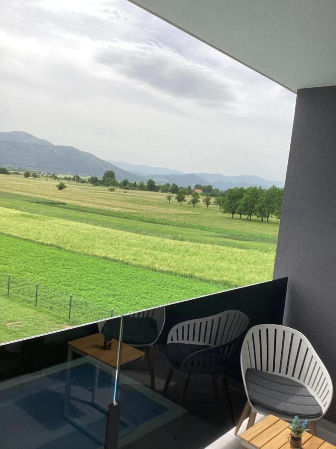 Villa Biser Gacke Sinac Bagian luar foto
