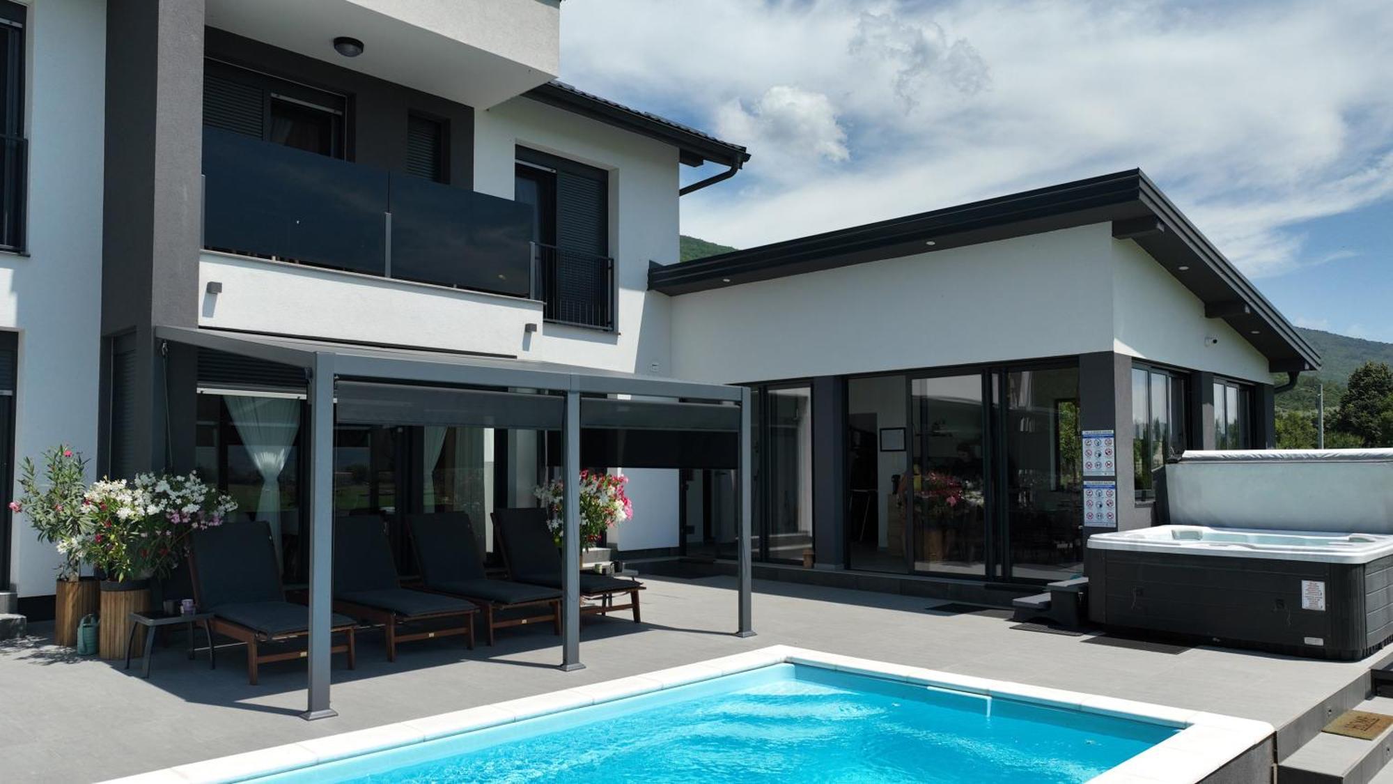 Villa Biser Gacke Sinac Bagian luar foto
